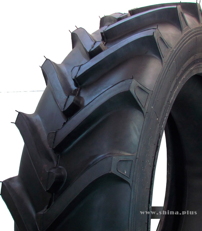 15,5-38 Ф-2АД 10 СЛОЙНАЯ компл с камерой Волж. 137А а/шина