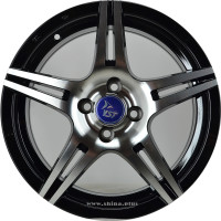 Диск R15 4x100 YST X- 4 6,0J ET50 D60,1 BKF