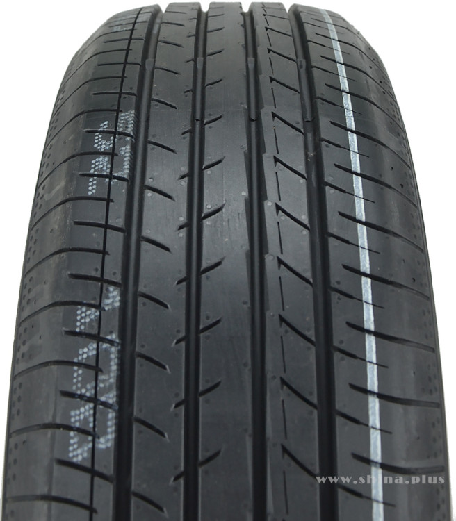205/65  R16 Yokohama BluEarth AE51A 95H (лето) а/шина