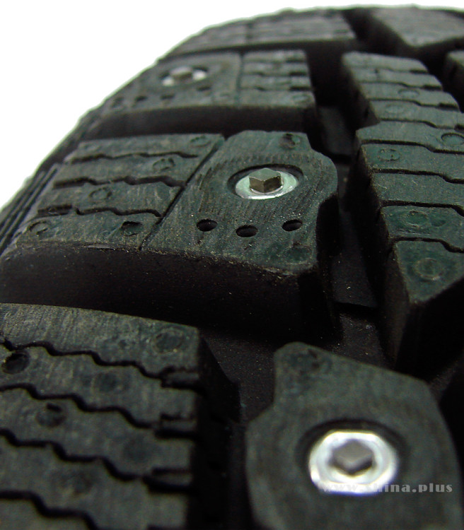 215/50  R17 Nokian Tyres (Ikon Tyres) Hakkapeliitta 7 ш а/шина