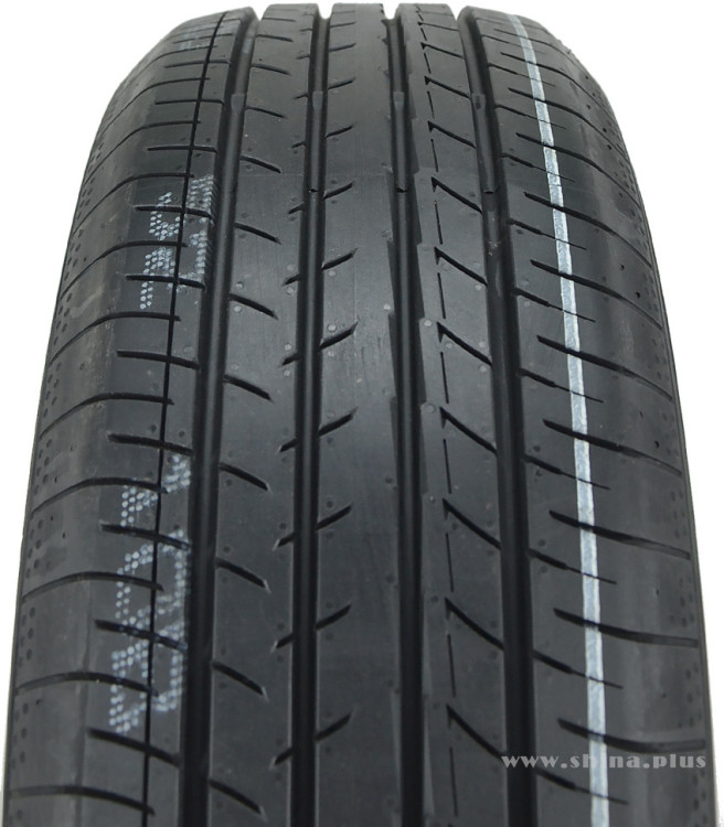 205/60  R16 Yokohama BluEarth-GT AE51 96W (лето) а/шина