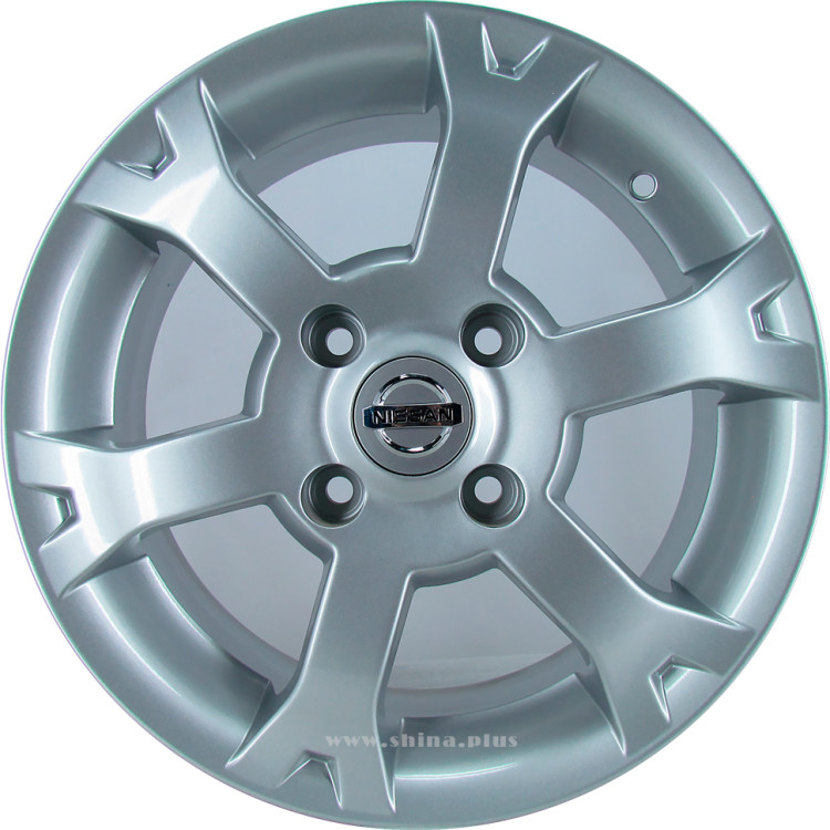 Диск R15 4x114,3 Replica (OД NI546) 6,0J ET40 D66,1 Silver