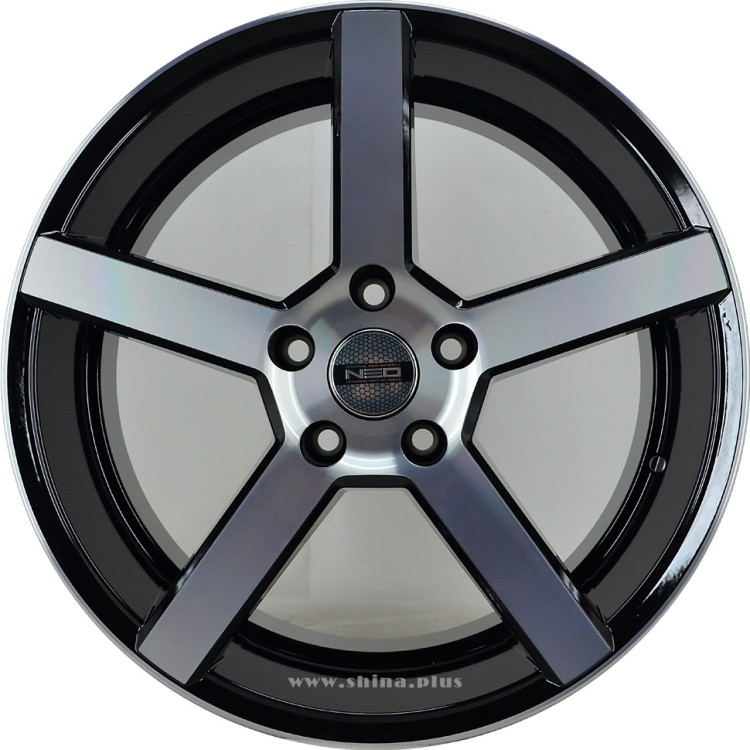 Диск R18 5x114,3 Tech Line V03.18 7,5J ET35 D67,1 BD Neo