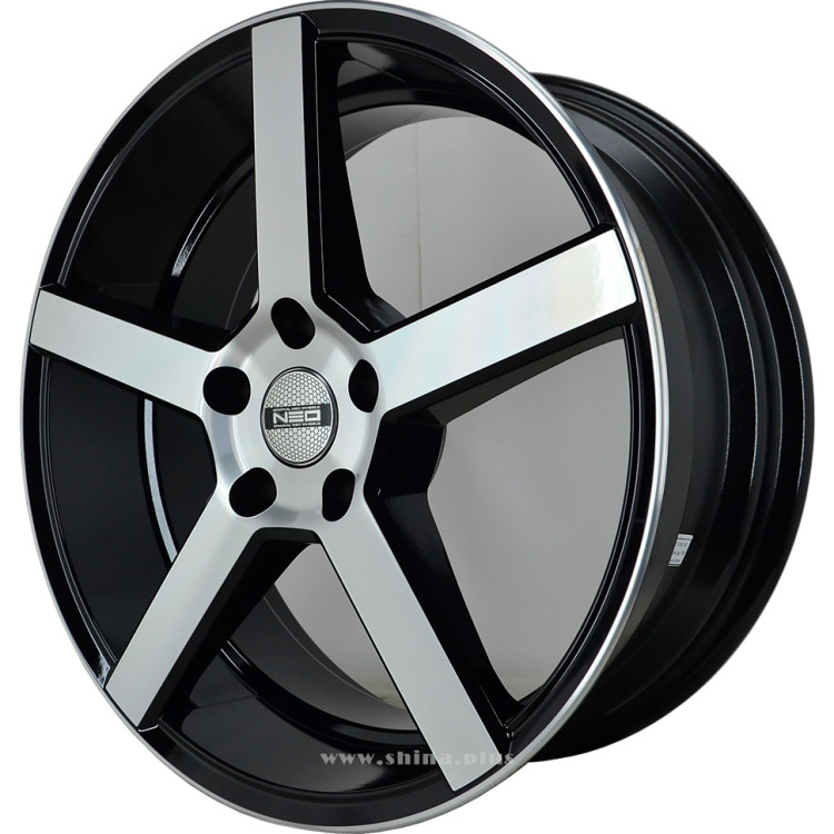 Диск R18 5x114,3 Tech Line V03.18 7,5J ET35 D67,1 BD Neo