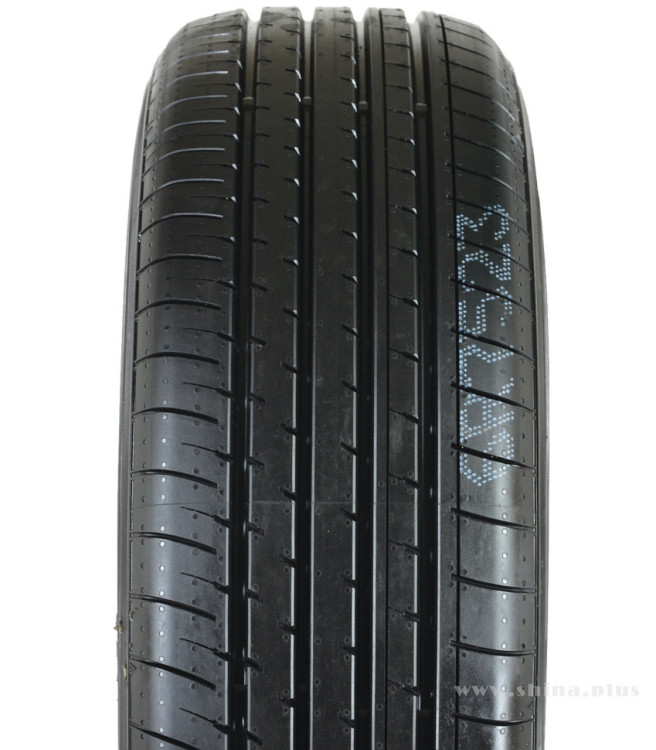 235/65  R18 Yokohama BluEarth AE61 106V (лето) а/шина