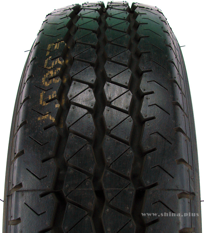 195/70  R15C Yokohama RY818 104R а/шина