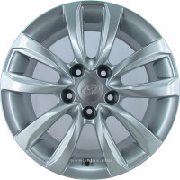 Диск R17 5x114,3 Replica (HND 41) 7,0J ET41 D67,1 Sil