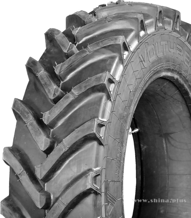 16.9  R38 VL-28 с камерой Волж. н.с.8 141 а/шина