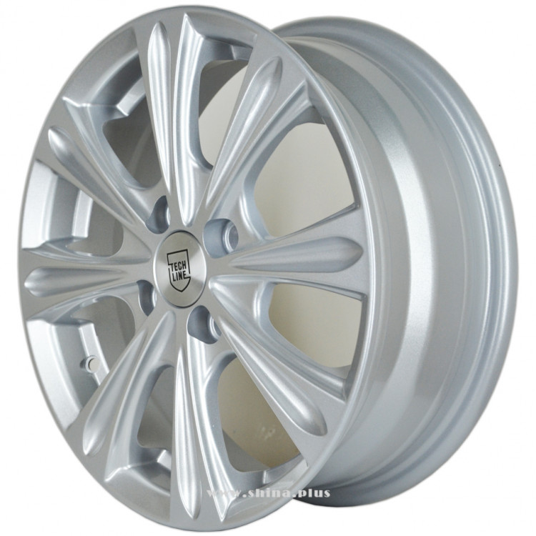 Диск R15 4x100 Tech Line 526 5,5J ET45 D60,1 Sil