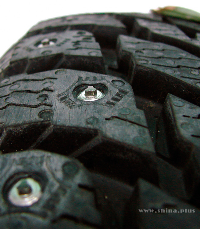 225/45  R17 Nokian Tyres (Ikon Tyres) Hakkapeliitta 9 ш 94T (зима) а/шина