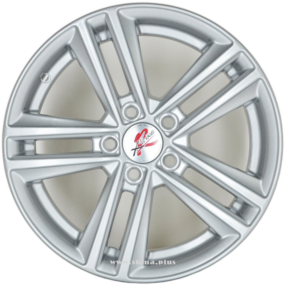 Диск R15 5x100 Xtrike (R025) RST 6,0J ET40 D57,1 HSL